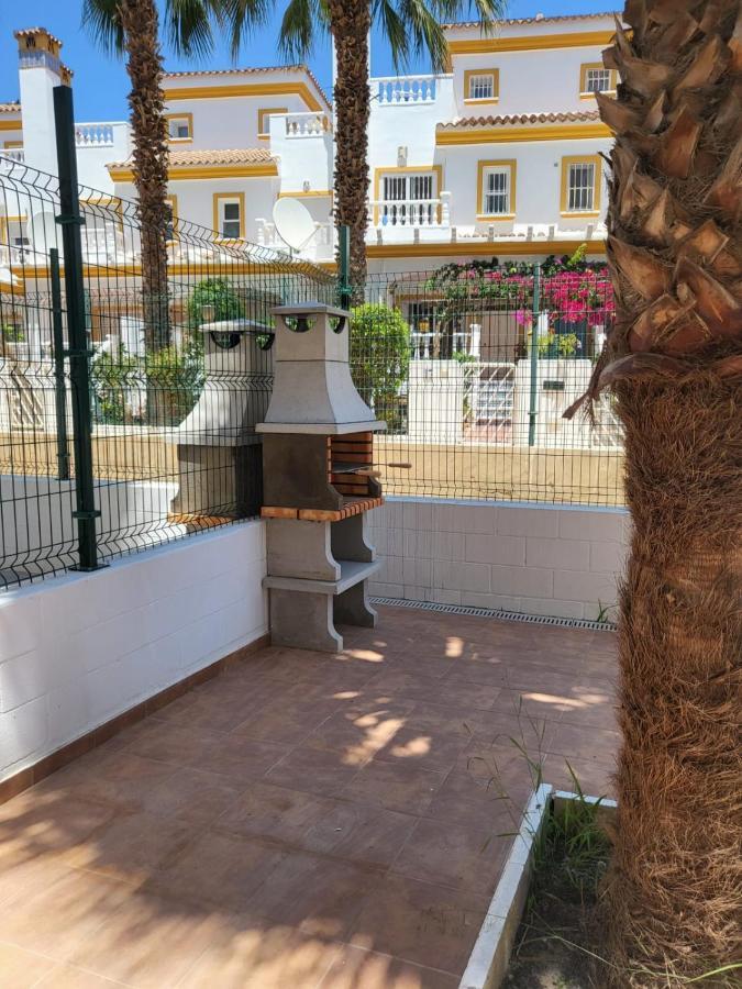 ¡Bajo Precioso Con Salida Directa A La Piscina Comunitaria En Paraiso De Vera! Экстерьер фото