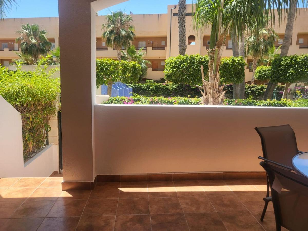 ¡Bajo Precioso Con Salida Directa A La Piscina Comunitaria En Paraiso De Vera! Экстерьер фото
