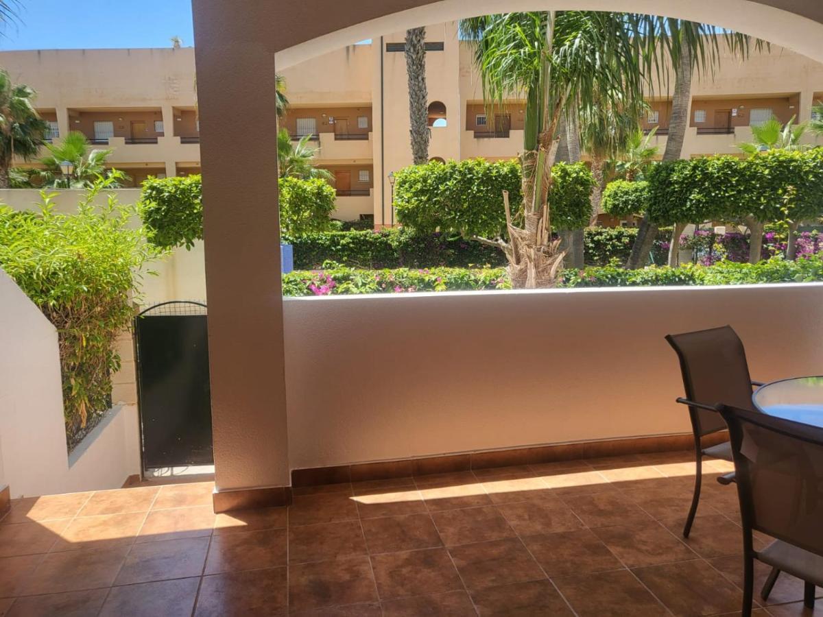 ¡Bajo Precioso Con Salida Directa A La Piscina Comunitaria En Paraiso De Vera! Экстерьер фото
